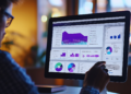 membaca data profesional